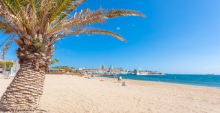 Vacances sur les plages de Frjus proche du camping.